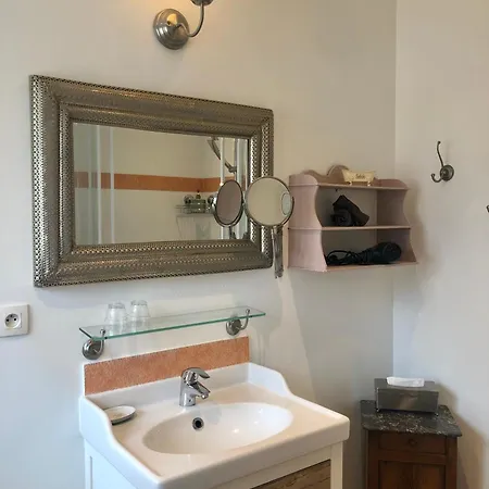 Reglisse Et Pain D'epices - D'hôtes Honfleur