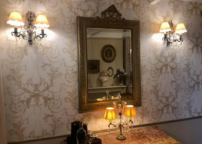 Reglisse Et Pain D'epices - D'hôtes Honfleur