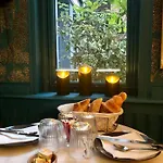 Reglisse Et Pain D'epices - D'hôtes 3*
