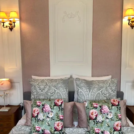 Reglisse Et Pain D'epices - D'hotes 3* Онфлёр